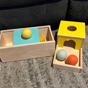 Lovevery wooden box/ball toys